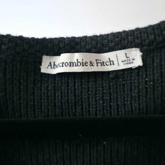 Abercrombie Knit Vest - Picture 3 of 4